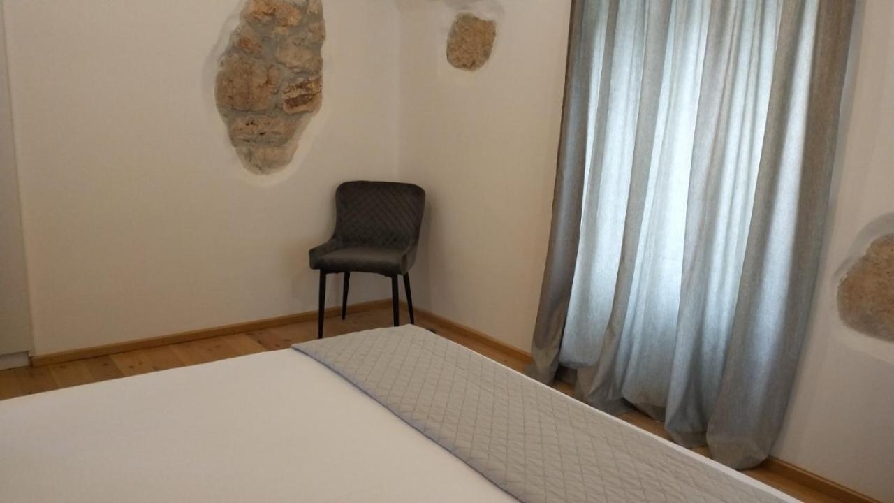 Vila Vikou House Yírion Exteriér fotografie